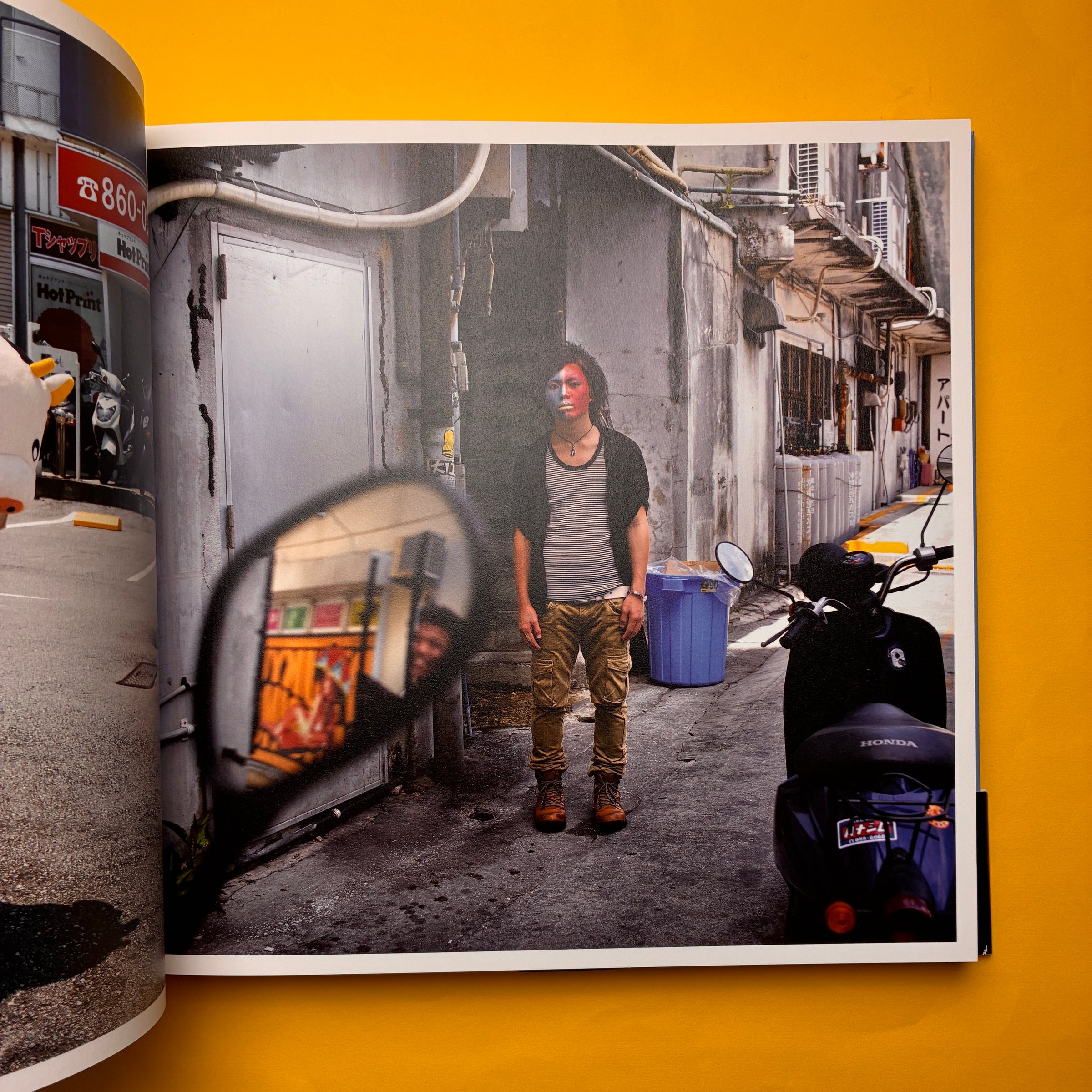 okinawan portraits 2010-2012｜石川竜一 | コ本や ONLINE SHOP
