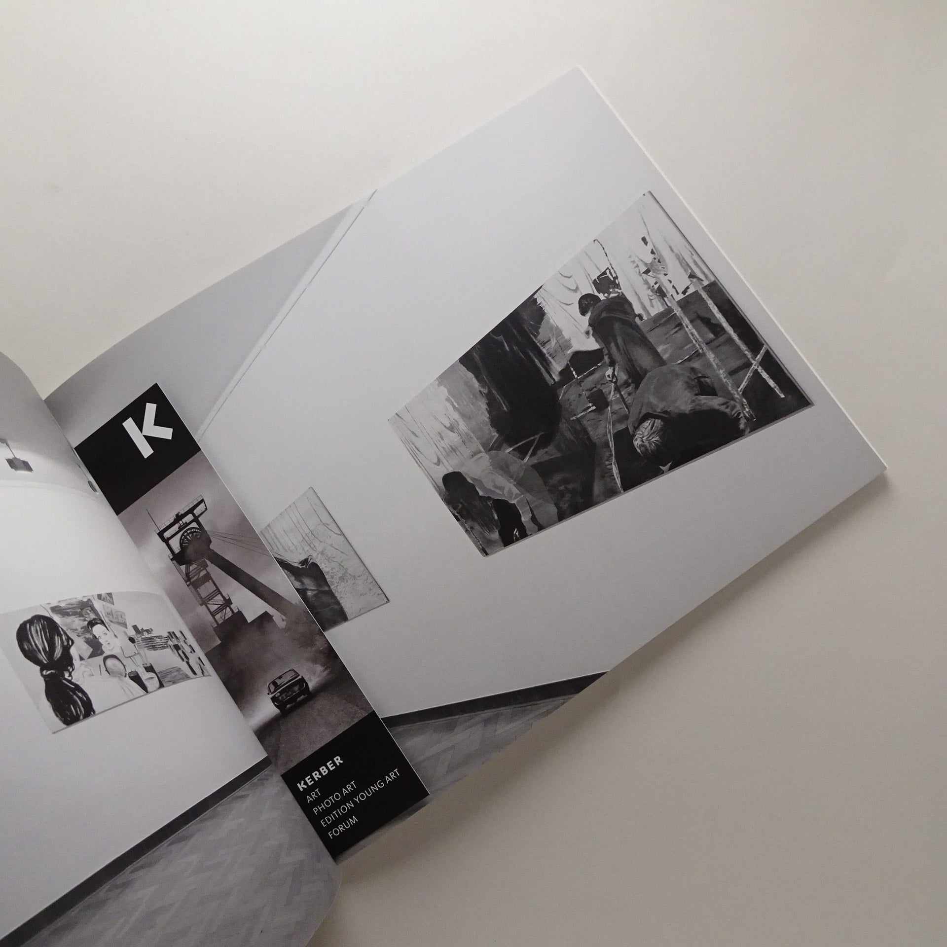 Mamma Andersson : Dog Days | コ本や ONLINE SHOP